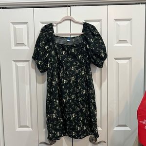 Old Navy Puff Sleeve Dress